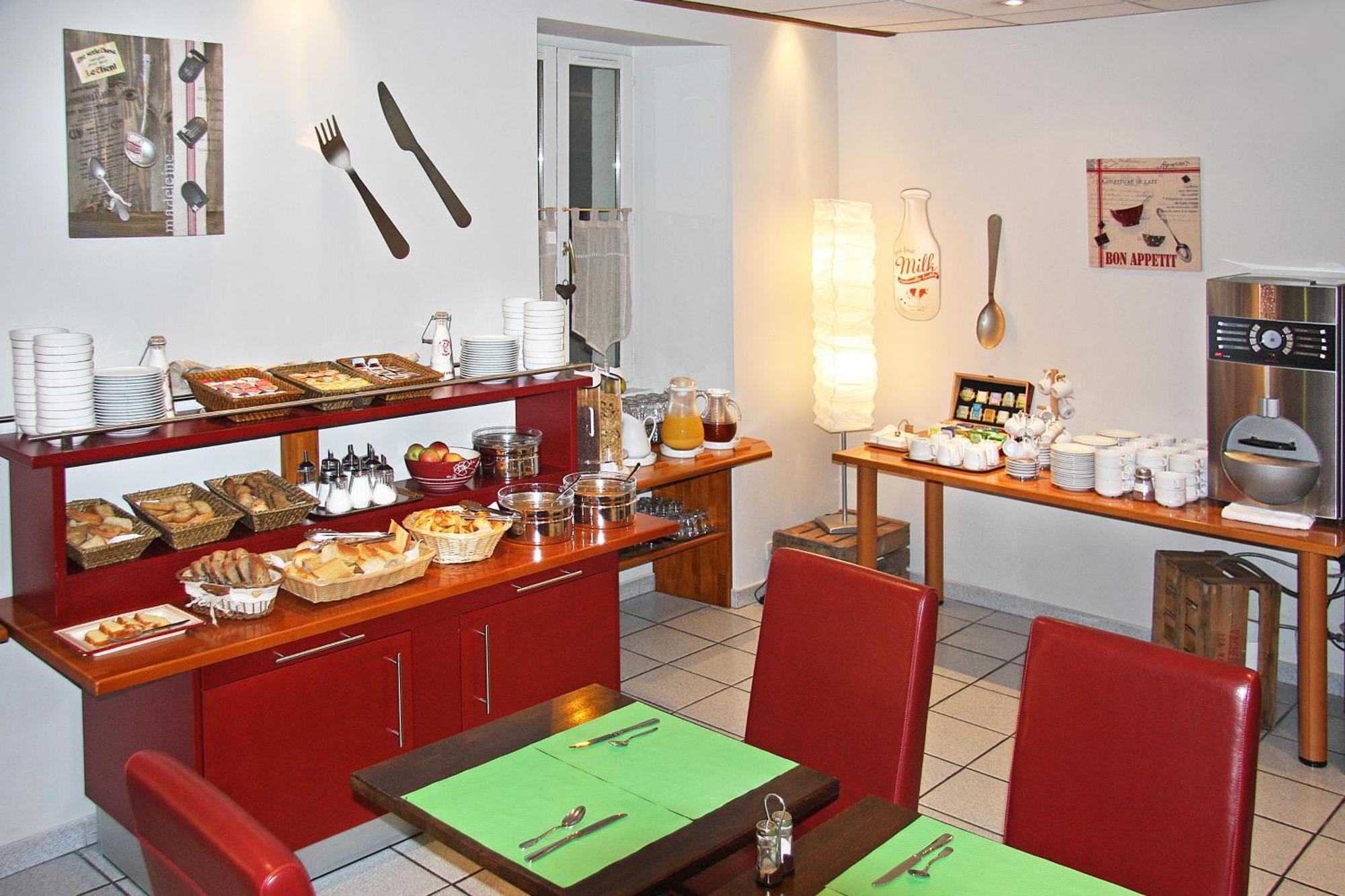Hotel De Geneve Et Restaurant , Faverges-Seythenex Kültér fotó